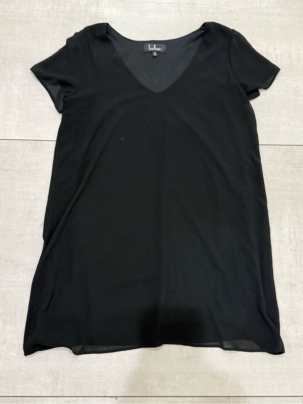 Lulu's Black V-Neck Short Sleeve Women's Dress